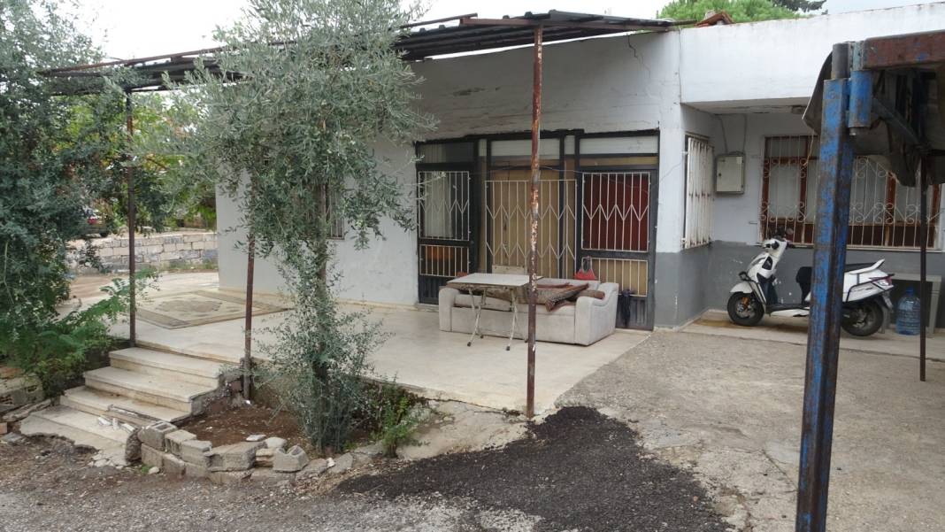 Kendinden 22 yaş büyük olan beraber yaşadığı kadını öldürmüştü: Öldürdükten sonra parasını almış 3